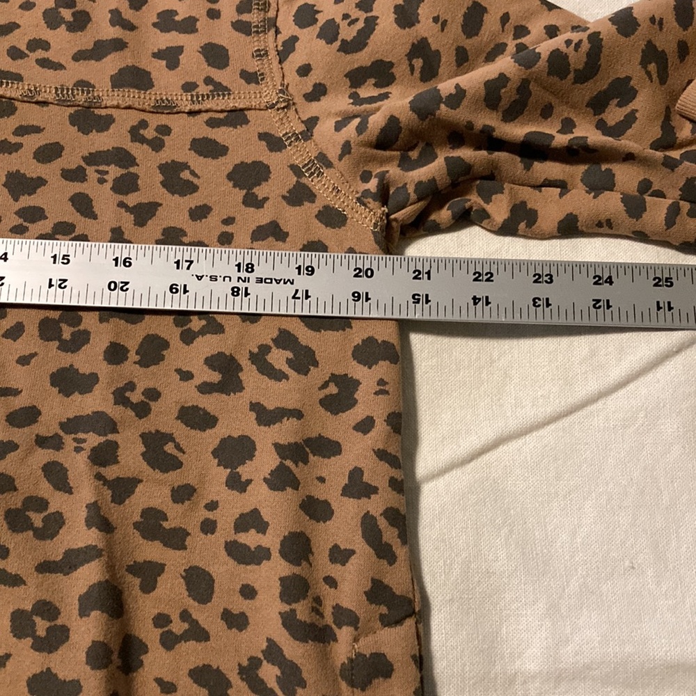 A&F Sweatshirt - Picture 3 of 6